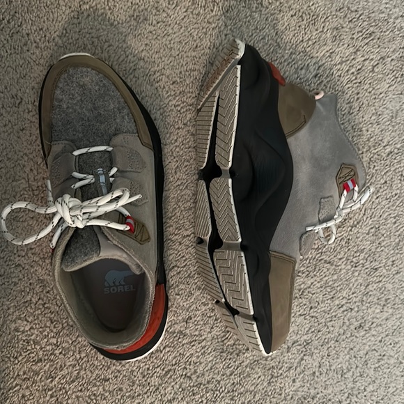 Sorel Hiking Tennis Shoe MAKE OFFER - Picture 1 of 2